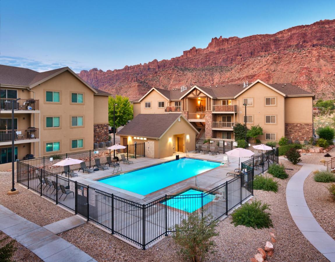 2G New Moab Redcliff Condo, Pool & Hot Tub Eksteriør billede